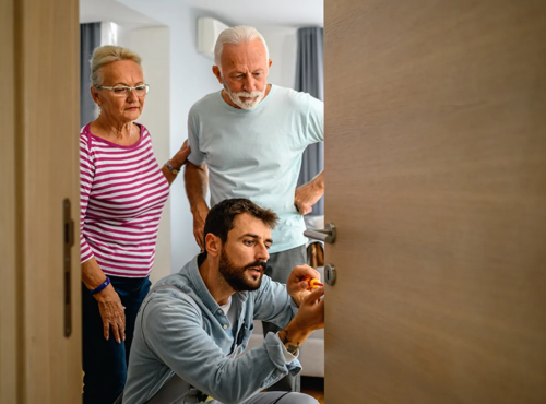 Clés volées ou oubliées dans votre logement : dans quels cas votre assurance peut-elle intervenir ?